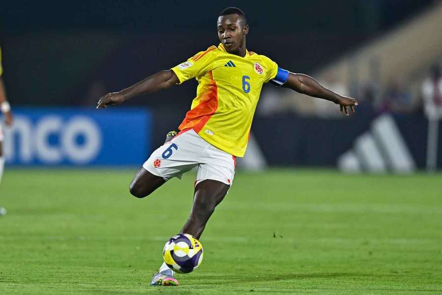 Tin nóng thể thao sáng 28/11: FIVB ra thông báo mới nhất về giải đấu mà đội bóng chuyền Việt Nam rút lui - Ảnh 6.