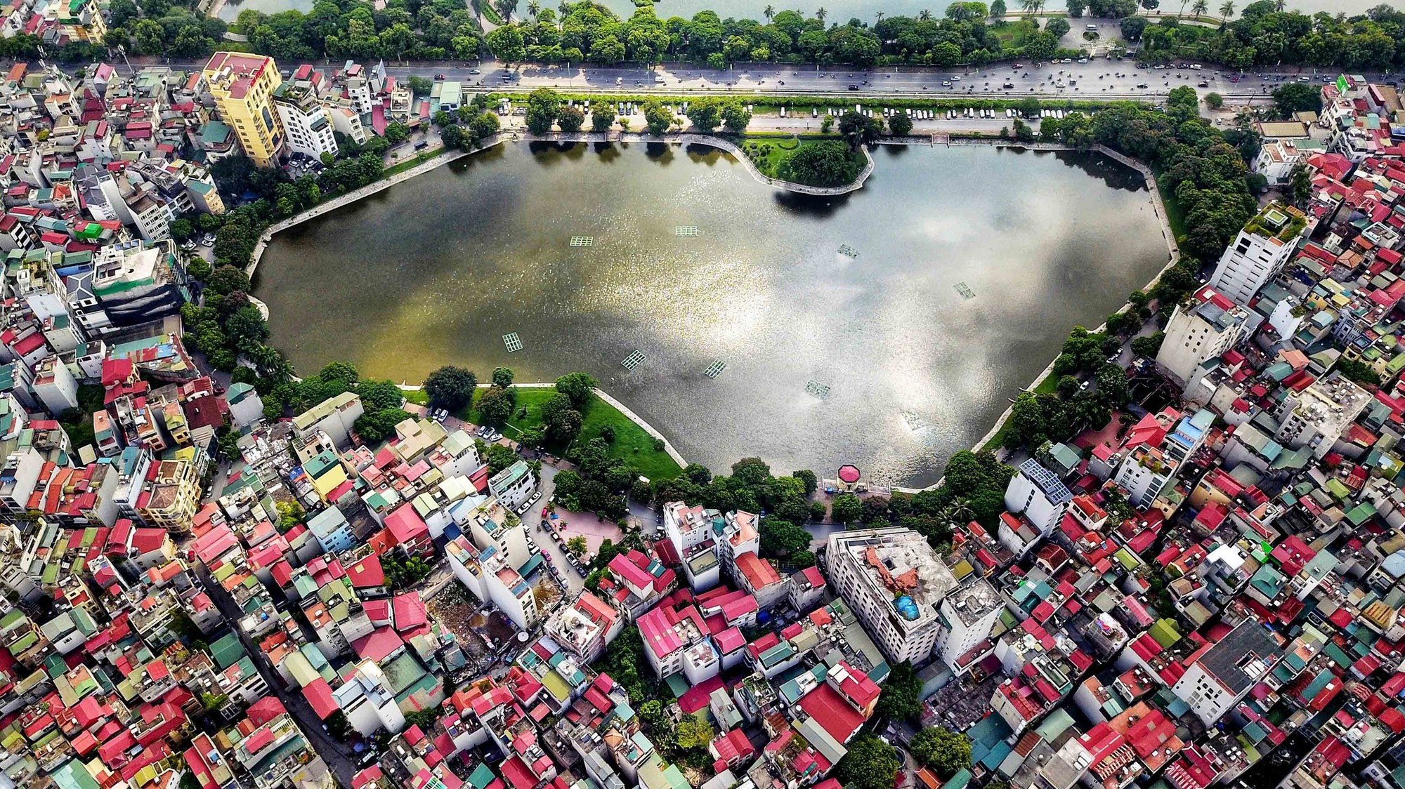 Kỳ họp thứ 10, Quốc hội khóa XV: Điều chỉnh Quy hoạch tổng thể quốc gia, phấn đấu đạt tăng trưởng hai con số