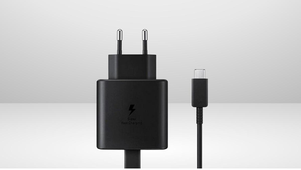 Sạc Samsung dùng cho iPhone 17 được không? - Ảnh 6. Sạc Samsung dùng cho iPhone 17 được không? - Ảnh 6.