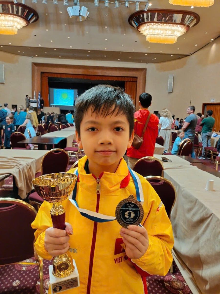 Tin nóng thể thao tối 30/11: Kỳ thủ Việt Nam vô địch châu Á; HLV Nhật lên tiếng khi phụ công Bích Thủy tỏa sáng - Ảnh 1.