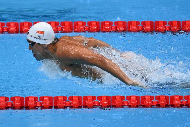 Quah Ting Wen có người em trai tên là Quah Zheng Wen, sinh ngày 29/9/1996 và cũng là một trong những gương mặt đặc biệt của bơi lội Singapore