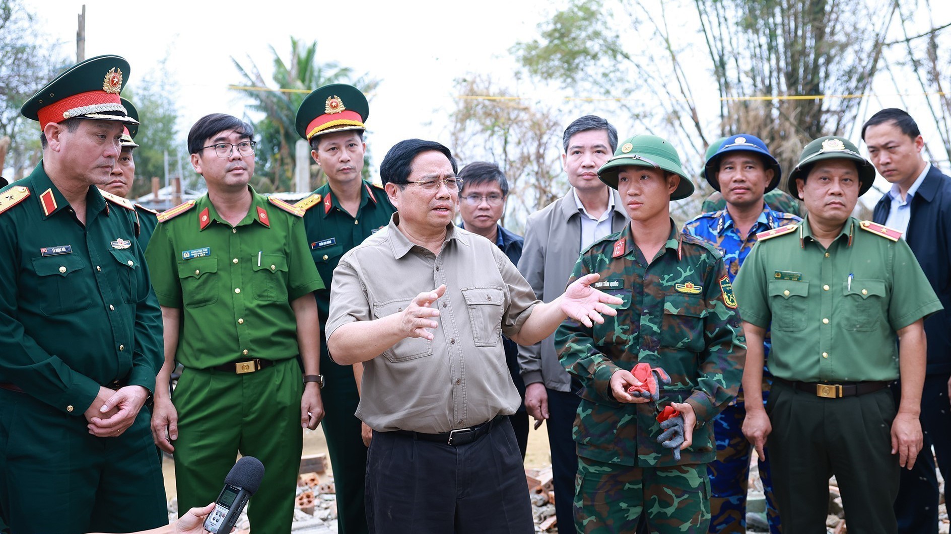 Thần tốc vì dân: “Tinh thần Quang Trung” trong cuộc chiến với thiên tai