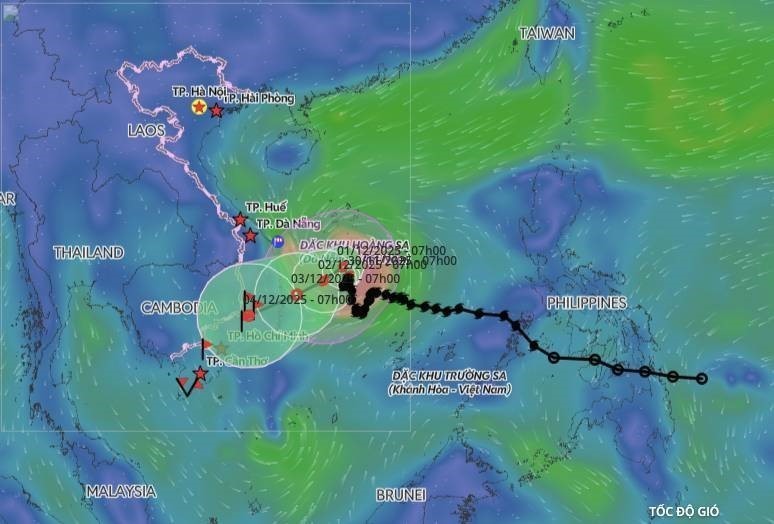 Tin bão trên biển Đông: Cơn bão số 15 (lúc 10h ngày 30/11) - Ảnh 1. Tin bão trên biển Đông: Cơn bão số 15 (lúc 10h ngày 30/11) - Ảnh 1.