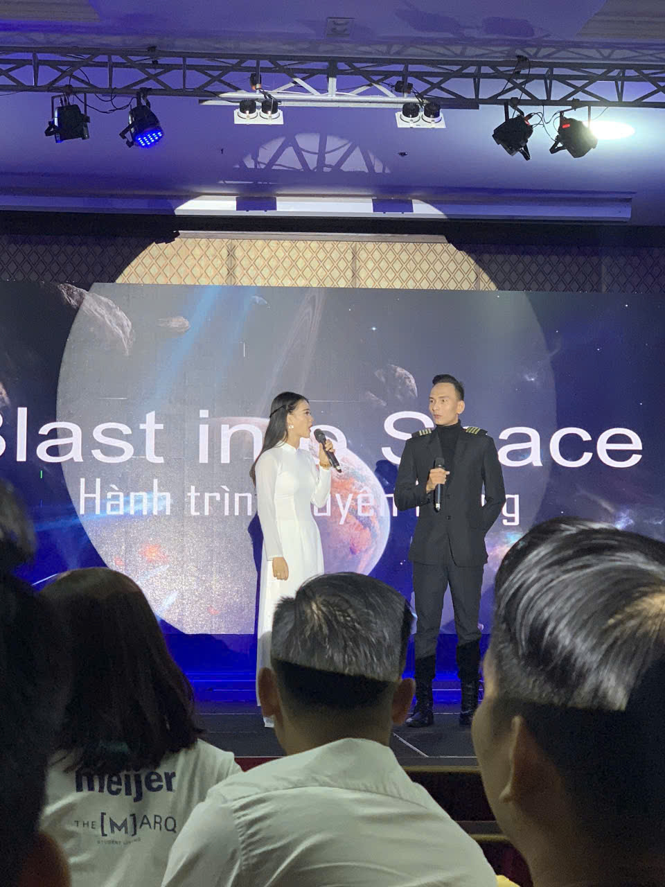 Bình Tĩnh Sống không chỉ là một cái tên - Ảnh 3. Bình Tĩnh Sống không chỉ là một cái tên - Ảnh 3.