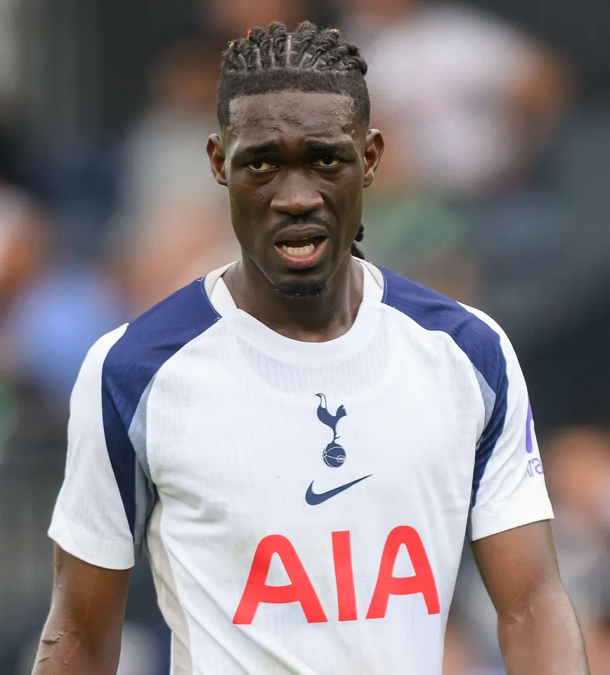 Tin nóng thể thao sáng 7/11: HLV Tuấn Kiệt thừa nhận sự thật về hoa khôi bóng chuyền có thể thay thế Bích Tuyền - Ảnh 4. Tin nóng thể thao sáng 7/11: HLV Tuấn Kiệt thừa nhận sự thật về hoa khôi bóng chuyền có thể thay thế Bích Tuyền - Ảnh 4.