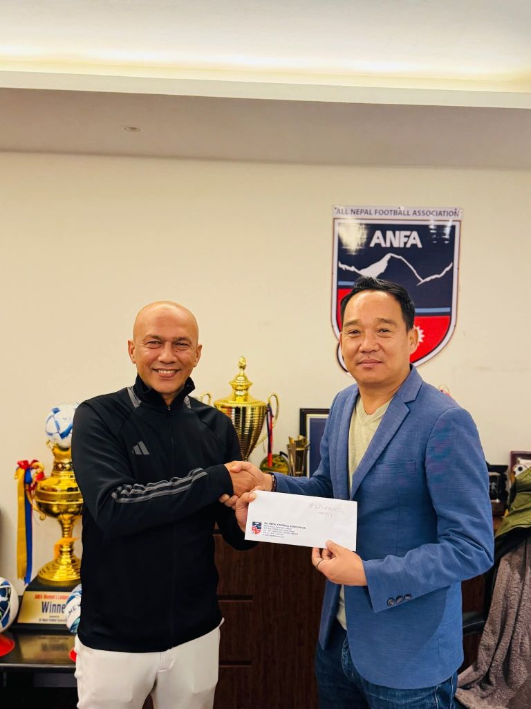 HLV ĐT Nepal từ chức sau trận gặp tuyển Việt Nam, lộ diện cái tên thay thế - Ảnh 1. HLV ĐT Nepal từ chức sau trận gặp tuyển Việt Nam, lộ diện cái tên thay thế - Ảnh 1.