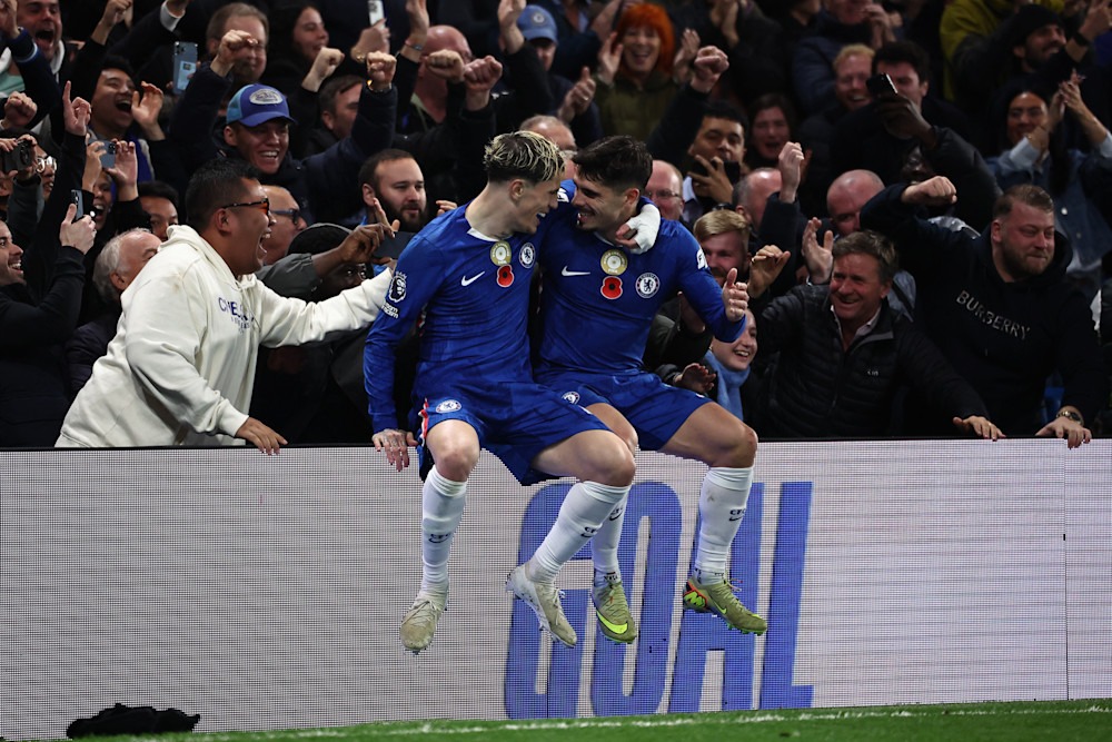 Garnacho tỏa sáng rực rỡ, Chelsea vươn lên nhì bảng Ngoại hạng Anh - Ảnh 2. Garnacho tỏa sáng rực rỡ, Chelsea vươn lên nhì bảng Ngoại hạng Anh - Ảnh 2.