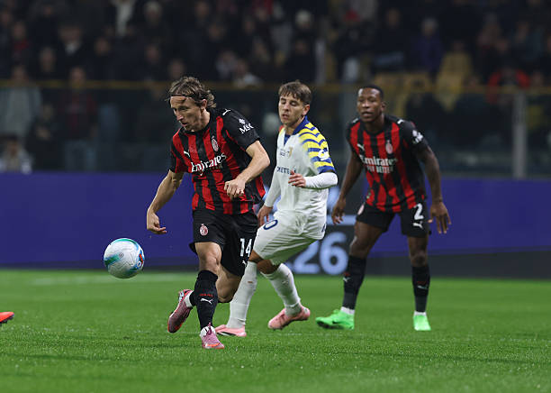 AC Milan để chủ nhà Parma cầm hòa 2-2 ở vòng 11 Serie A AC Milan để chủ nhà Parma cầm hòa 2-2 ở vòng 11 Serie A