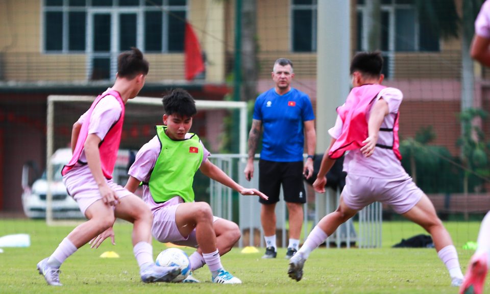 U17 Việt Nam thắng trận tại Nhật Bản - Ảnh 1.