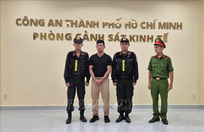 Bộ Công an thông tin tiến độ các vụ án Hoàng Hường, Ngân 98 và Lương Bằng Quang - Ảnh 1. Bộ Công an thông tin tiến độ các vụ án Hoàng Hường, Ngân 98 và Lương Bằng Quang - Ảnh 1.