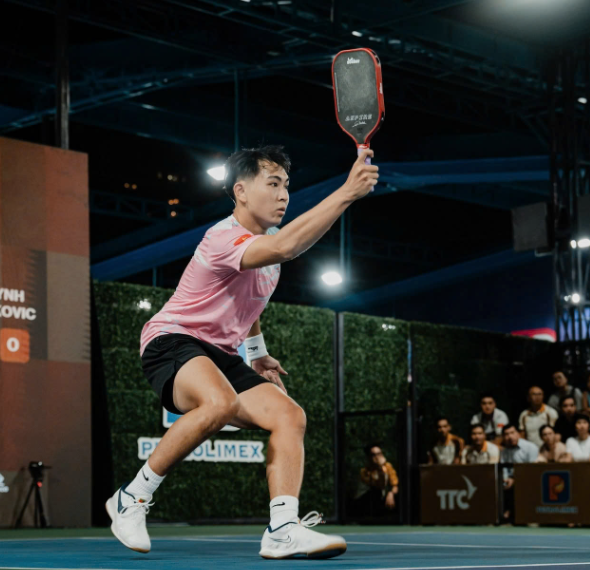 Ngôi sao pickleball hàng đầu Việt Nam lan tỏa yêu thương đến đồng bào - Ảnh 2.