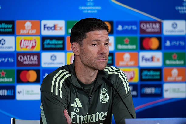 HLV Xabi Alonso đang đối mặt với nguy cơ bị Real Madrid sa thải
