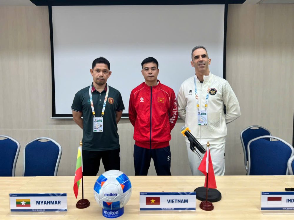 Futsal nữ Việt Nam tự tin nhập cuộc tại SEA Games 2025 - Ảnh 1.