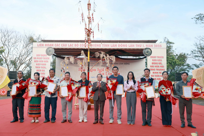 Sắc màu hội tụ và lan tỏa bản sắc 49 dân tộc tỉnh Lâm Đồng - Ảnh 1. Sắc màu hội tụ và lan tỏa bản sắc 49 dân tộc tỉnh Lâm Đồng - Ảnh 1.