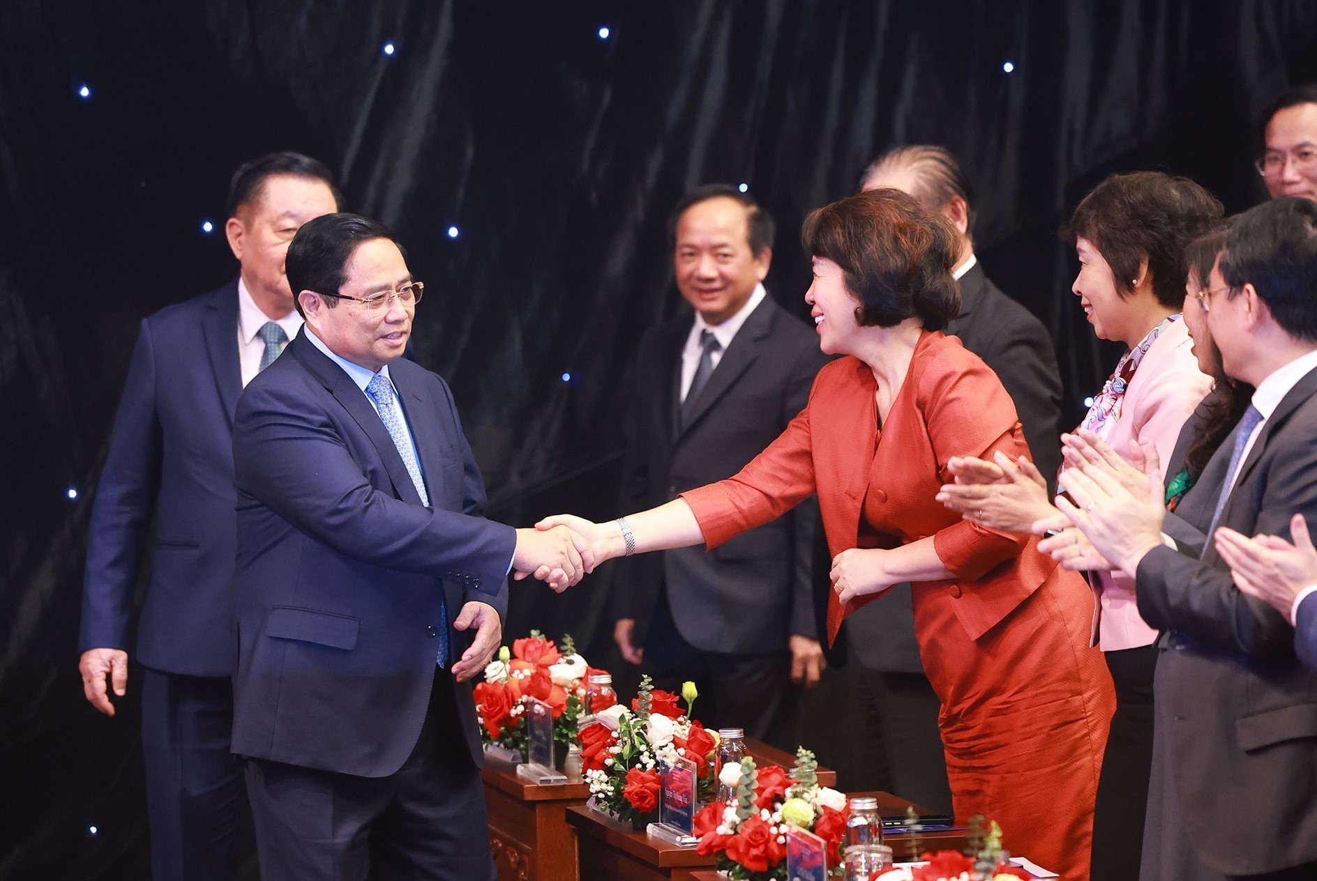 Thủ tướng dự Lễ trao Giải thưởng toàn quốc về Thông tin Đối ngoại lần thứ XI - Ảnh 1.