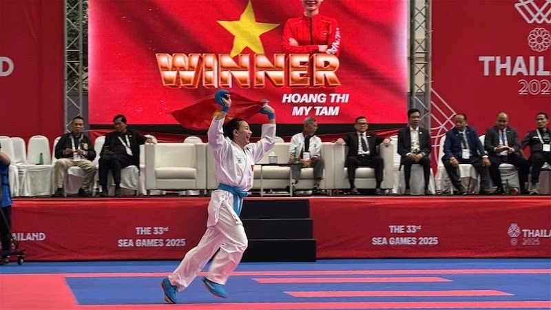 TRỰC TIẾP SEA Games 2025 hôm nay 13/12: Ánh Tuyết thắng đối thủ Thái Lan, giành HCV - Ảnh 8. TRỰC TIẾP SEA Games 2025 hôm nay 13/12: Ánh Tuyết thắng đối thủ Thái Lan, giành HCV - Ảnh 8.
