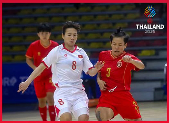 Futsal nữ Việt Nam thẳng tiến vào bán kết SEA Games 2025 sau trận thắng Myanmar đầy cảm xúc - Ảnh 1. Futsal nữ Việt Nam thẳng tiến vào bán kết SEA Games 2025 sau trận thắng Myanmar đầy cảm xúc - Ảnh 1.