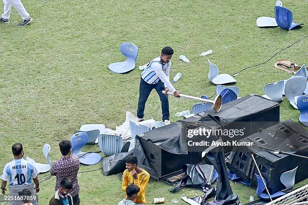 Nguyên Nhân Được Cho Là Xuất Phát Từ Việc Ban Tổ Chức Điều Hành Sự Kiện Yếu Kém, Khi Messi Rời Sân Quá Sớm, Không Đáp Ứng Được Những Gì Đã Cam Kết Trong Chương Trình Nguyên Nhân Được Cho Là Xuất Phát Từ Việc Ban Tổ Chức Điều Hành Sự Kiện Yếu Kém, Khi Messi Rời Sân Quá Sớm, Không Đáp Ứng Được Những Gì Đã Cam Kết Trong Chương Trình