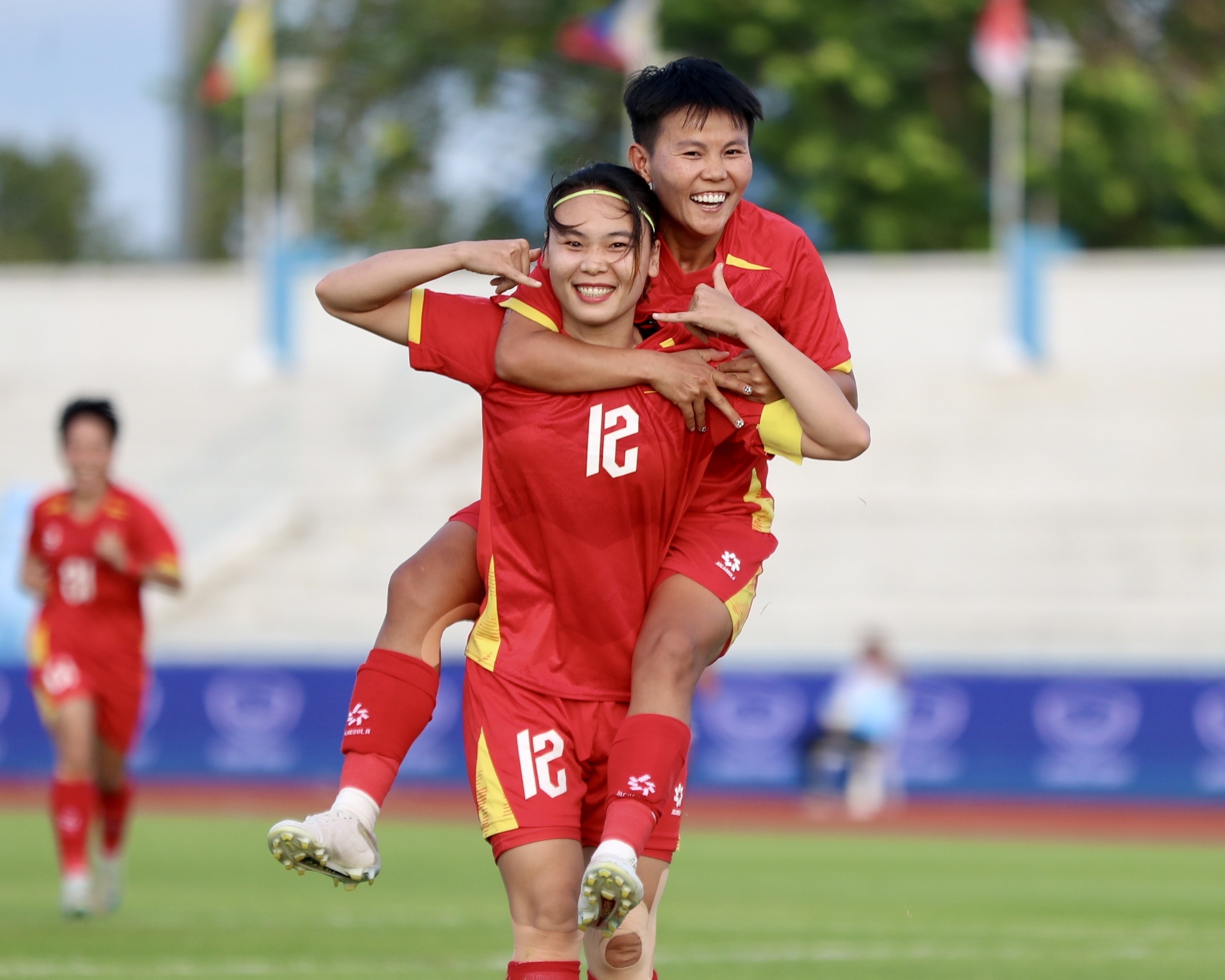 Huỳnh Như bị gạch t&ecirc;n, h&eacute; lộ ng&ocirc;i sao ĐT Việt Nam nhận vinh dự đặc biệt trước VCK Asian Cup nữ 2026