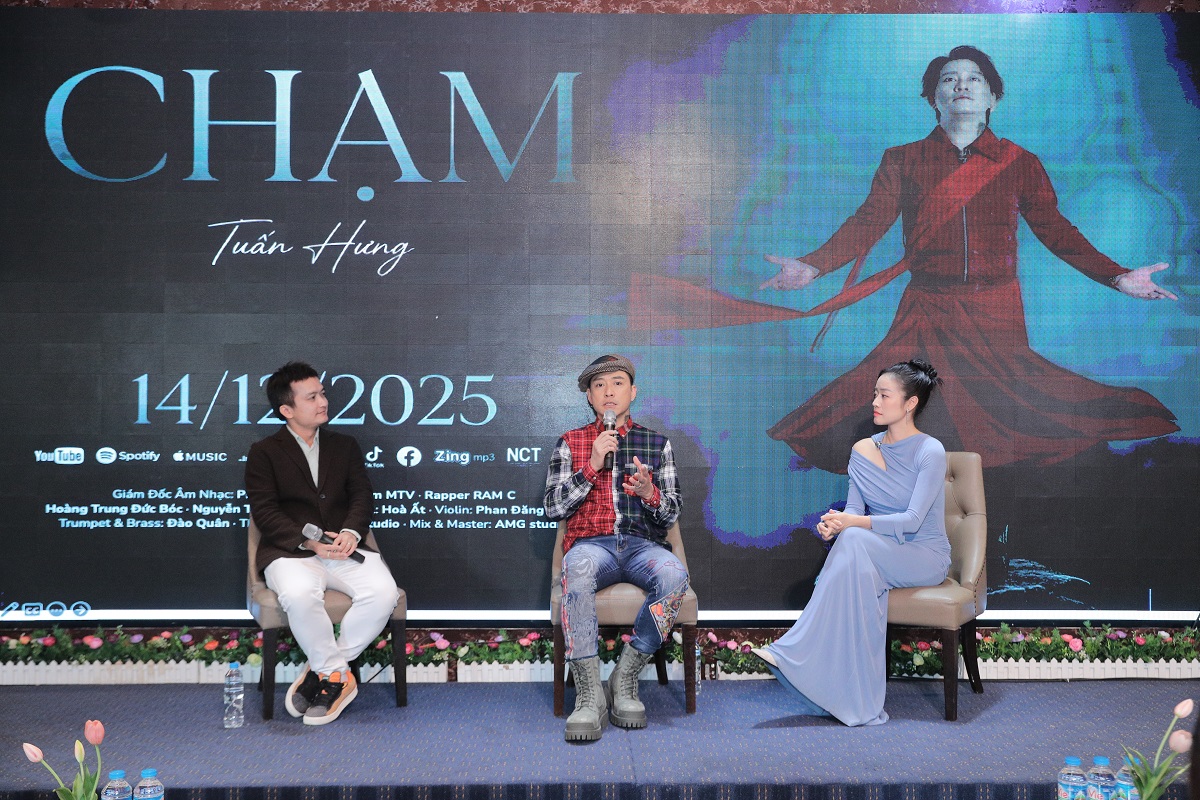 Khi Tuấn Hưng "chạm" vào những điều quan trọng nhất - Ảnh 1. Khi Tuấn Hưng "chạm" vào những điều quan trọng nhất - Ảnh 1.