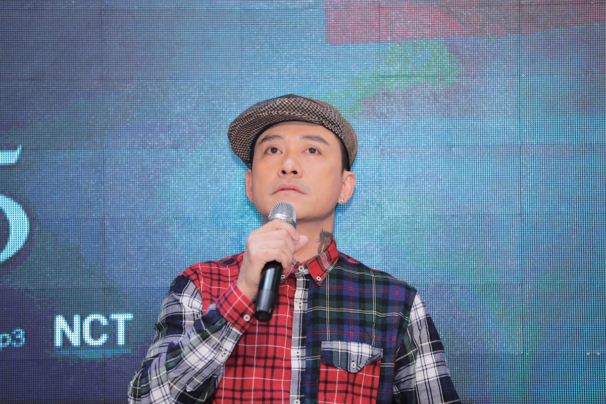 Khi Tuấn Hưng "chạm" vào những điều quan trọng nhất - Ảnh 5. Khi Tuấn Hưng "chạm" vào những điều quan trọng nhất - Ảnh 5.