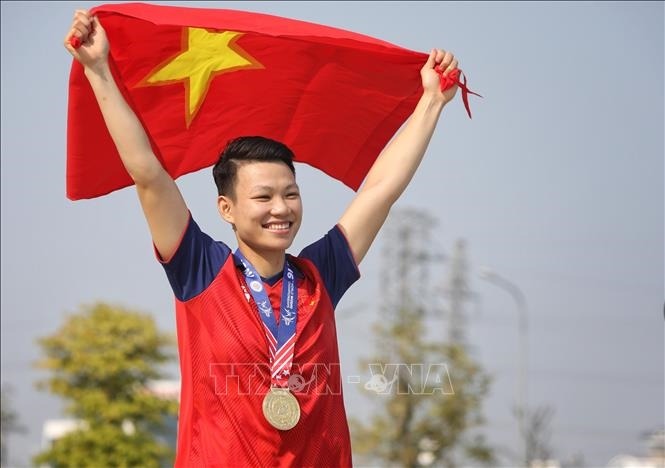Wushu: Nguyễn Thị Thu Thủy giành HCV SEA Games 2025 đầu tiên cho Việt Nam trong ngày - Ảnh 1. Wushu: Nguyễn Thị Thu Thủy giành HCV SEA Games 2025 đầu tiên cho Việt Nam trong ngày - Ảnh 1.