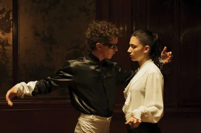 10 bộ phim hay nhất năm 2025 - Ảnh 2. 10 bộ phim hay nhất năm 2025 - Ảnh 2.