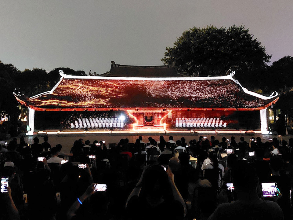 "Bước ngoặt" của nghệ thuật trong kỷ nguyên số (kỳ 2 và hết): Cần một chiến lược toàn diện - Ảnh 2. "Bước ngoặt" của nghệ thuật trong kỷ nguyên số (kỳ 2 và hết): Cần một chiến lược toàn diện - Ảnh 2.