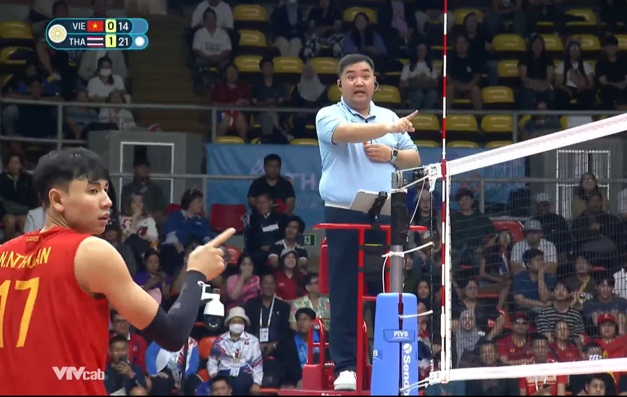 TRỰC TIẾP bóng chuyền Việt Nam vs Thái Lan 17h30 hôm nay: Chủ nhà dẫn trước 2 set - Ảnh 2. TRỰC TIẾP bóng chuyền Việt Nam vs Thái Lan 17h30 hôm nay: Chủ nhà dẫn trước 2 set - Ảnh 2.