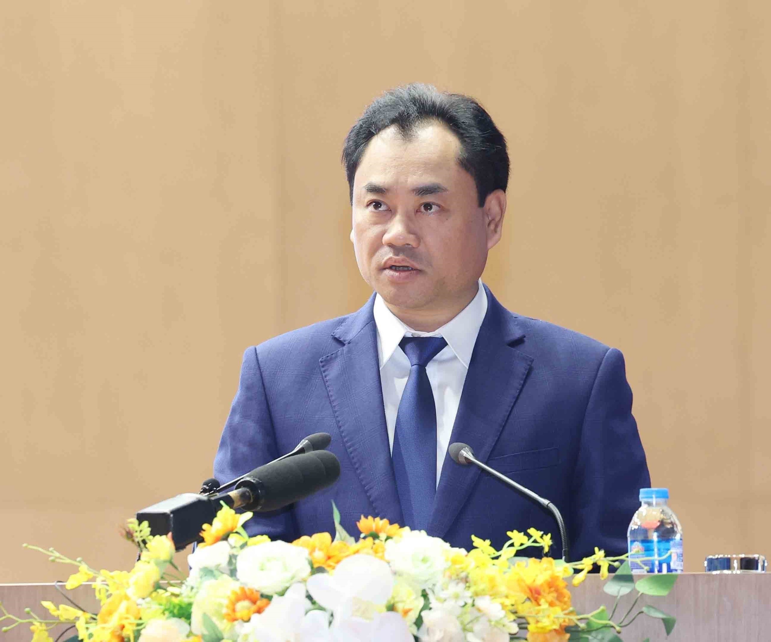 Thường trực Ban Bí thư Trần Cẩm Tú tiếp xúc cử tri tại tỉnh Lào Cai - Ảnh 6. Thường trực Ban Bí thư Trần Cẩm Tú tiếp xúc cử tri tại tỉnh Lào Cai - Ảnh 6.