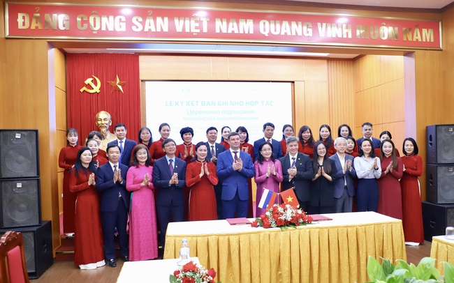 Hợp tác để gìn giữ, phát huy giá trị di sản Chủ tịch Hồ Chí Minh ra thế giới - Ảnh 5.