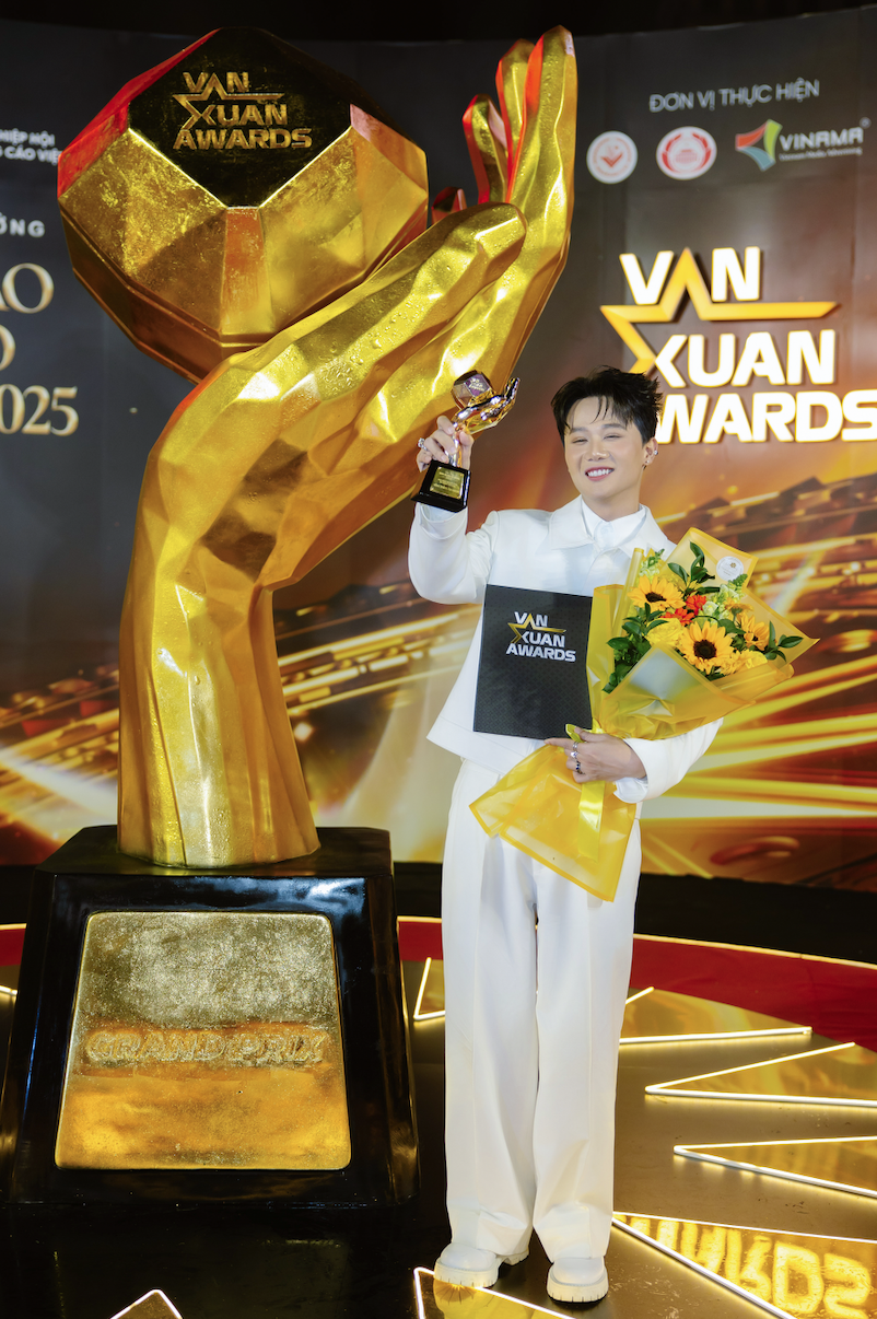 Vĩnh Thích Ăn Ngon được vinh danh tại Vạn Xuân Awards 2025, hướng tới sáng tạo bền vững - Ảnh 2.