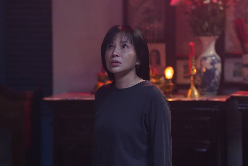 Có gì trong “Quỷ nhập tràng 2” khi phần đầu lập kỷ lục phim kinh dị ăn khách nhất? - Ảnh 1.