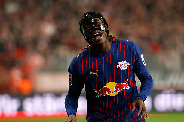 Manchester United đang theo dõi sát sao sự thăng tiến nhanh chóng của Yan Diomande, cầu thủ chạy cánh 19 tuổi thuộc biên chế RB Leipzig