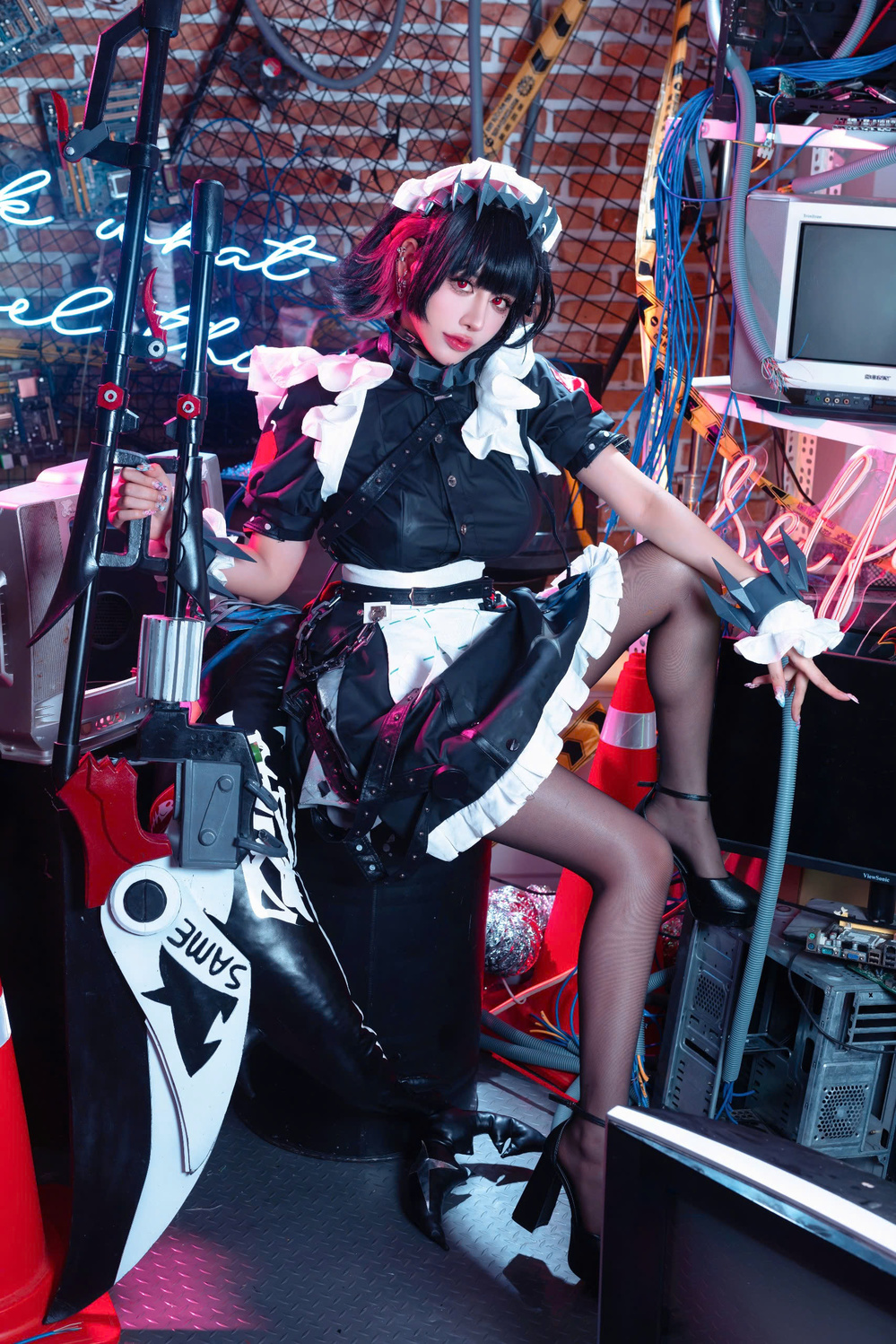 Byoru tái khẳng định vị thế cosplayer châu Á với loạt dự án nghệ thuật quy mô quốc tế - Ảnh 3.