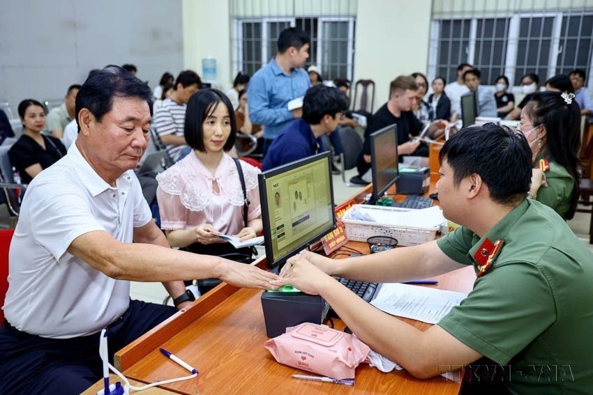 Quy định về đánh giá, xếp loại chất lượng cơ quan hành chính nhà nước và công chức - Ảnh 3.