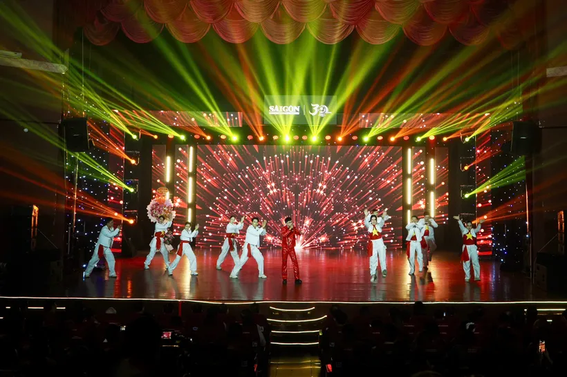 TRỰC TIẾP lễ trao giải Quả bóng Vàng Việt Nam 2025 (20h00 hôm nay) - Ảnh 3.