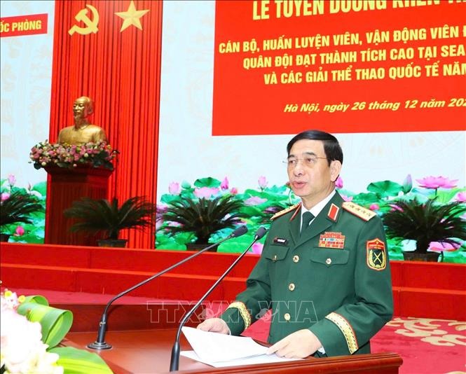 Bộ Quốc phòng khen thưởng đoàn thể thao Quân đội đạt thành tích cao năm 2025 - Ảnh 1.