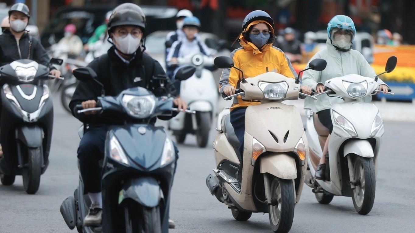 Dự báo thời tiết đêm 26/12: Không khí lạnh mở rộng đến Nam Trung Bộ