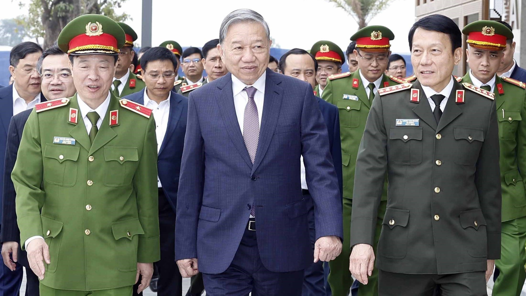 Tổng Bí thư Tô Lâm thăm, làm việc tại Trung tâm Dữ liệu quốc gia số 1