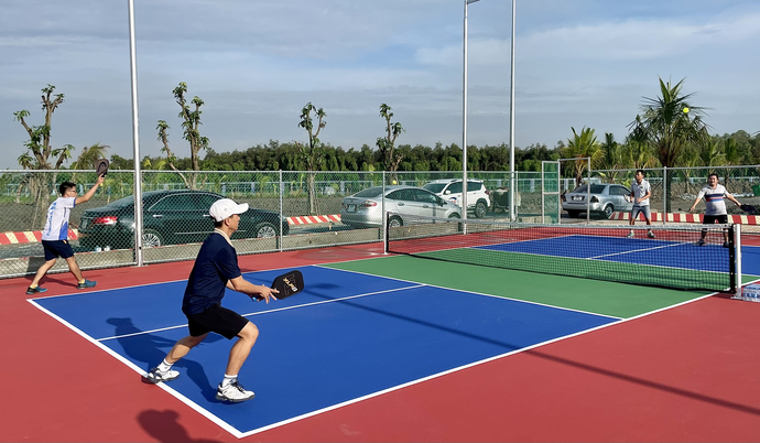 Nhiều người chơi ôm bực vào người vì sự thiếu chuyên nghiệp của chủ sân pickleball - Ảnh 1. Nhiều người chơi ôm bực vào người vì sự thiếu chuyên nghiệp của chủ sân pickleball - Ảnh 1.