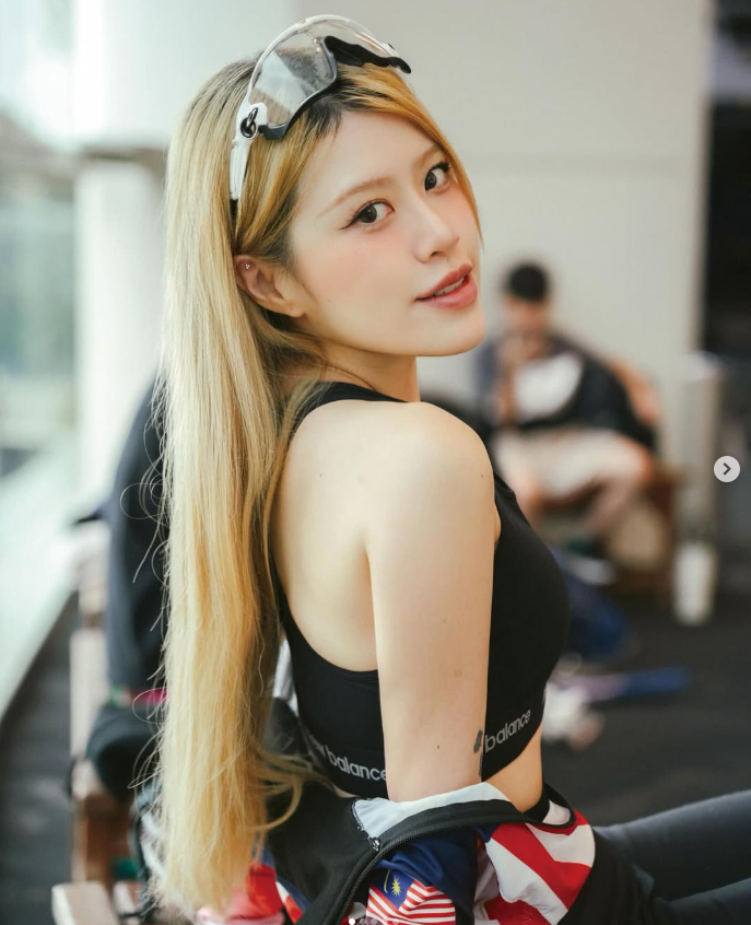 Vẻ đẹp tựa nữ thần của nữ hoàng trượt băng tốc độ Malaysia - chủ nhân 2 HCV SEA Games - Ảnh 8.