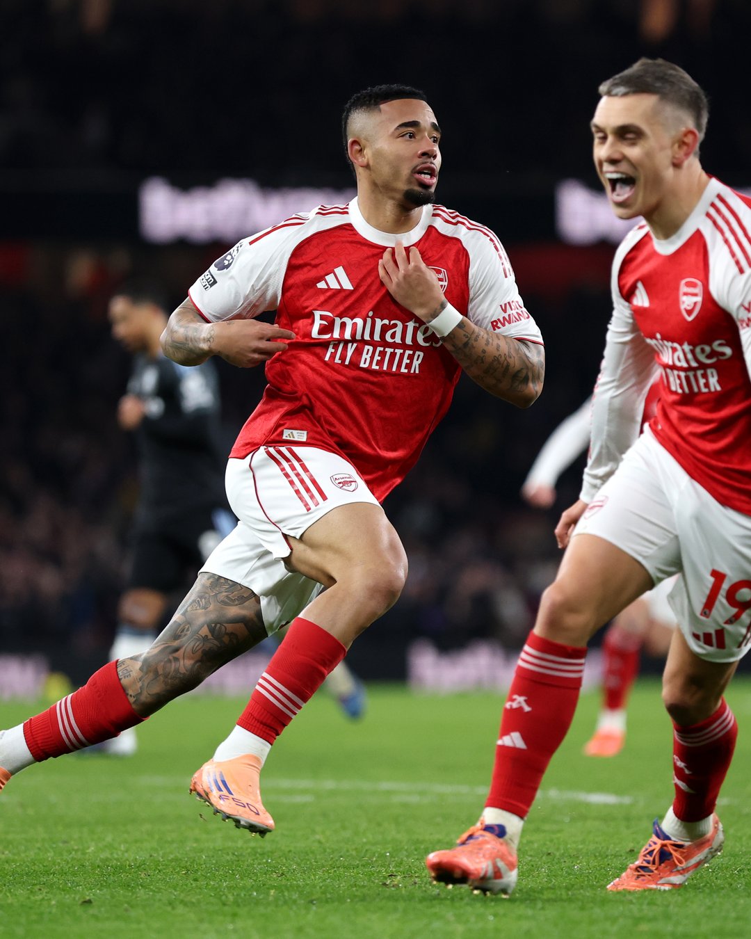 1 17671338384581717253898