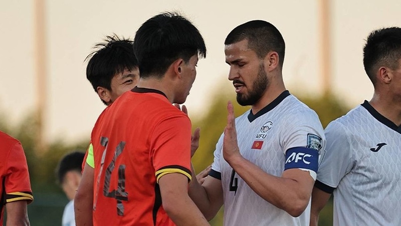 Tin nóng thể thao tối 30/12: Đối thủ của U23 Việt Nam tại giải châu Á hủy giao hữu sát giờ bóng lăn - Ảnh 1. Tin nóng thể thao tối 30/12: Đối thủ của U23 Việt Nam tại giải châu Á hủy giao hữu sát giờ bóng lăn - Ảnh 1.