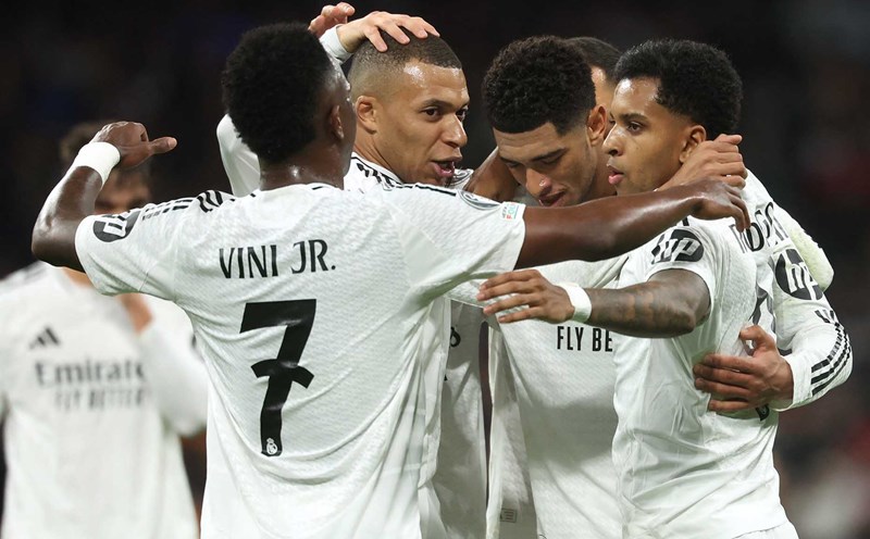 22h15, ngày 4/1, sân Bernabeu, Real Madrid – Real Betis: Vì sao Real Madrid toàn sút trượt? - Ảnh 1. 22h15, ngày 4/1, sân Bernabeu, Real Madrid – Real Betis: Vì sao Real Madrid toàn sút trượt? - Ảnh 1.