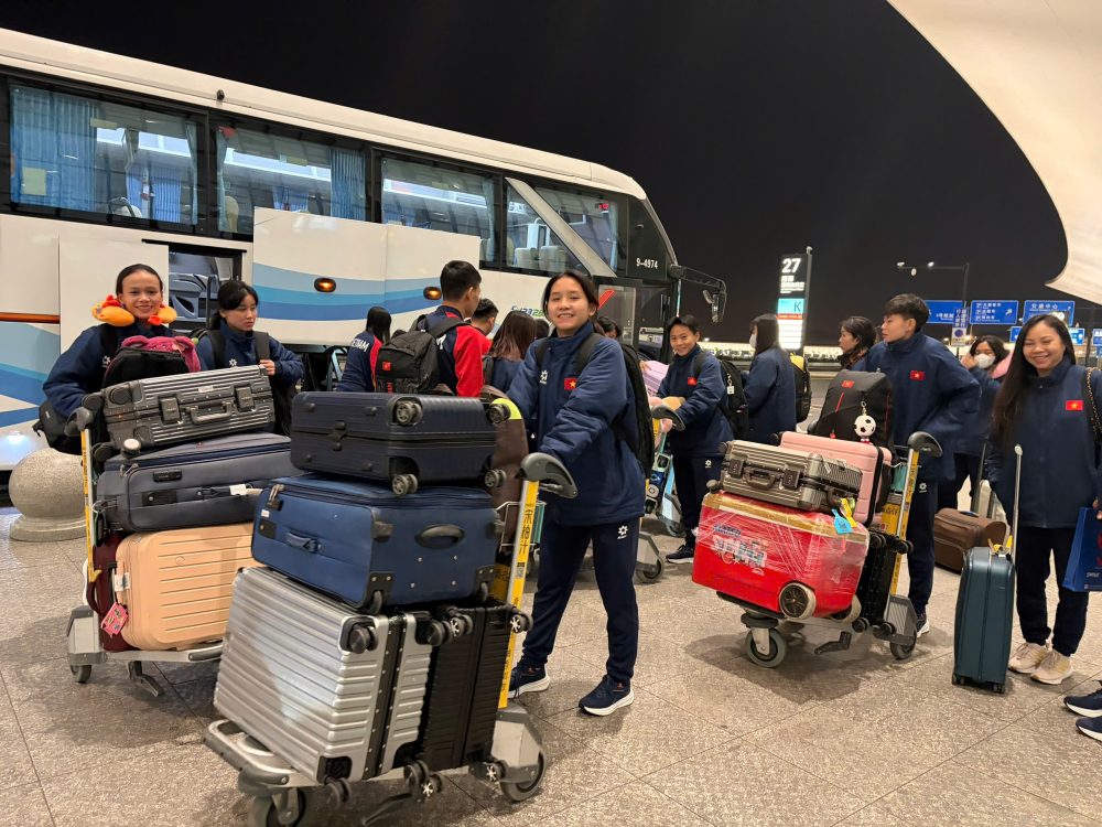 Đội futsal nữ Việt Nam sẵn sàng cho SEA Games 2025 - Ảnh 2. Đội futsal nữ Việt Nam sẵn sàng cho SEA Games 2025 - Ảnh 2.