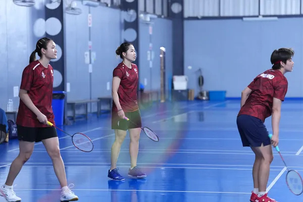 Trong vai trò chủ nhà SEA Games 2025, Thái Lan đang gấp rút hoàn tất công tác chuẩn bị cho môn cầu lông. Hiệp hội Cầu lông Thái Lan đã đề ra mục tiêu giành 2 huy chương vàng