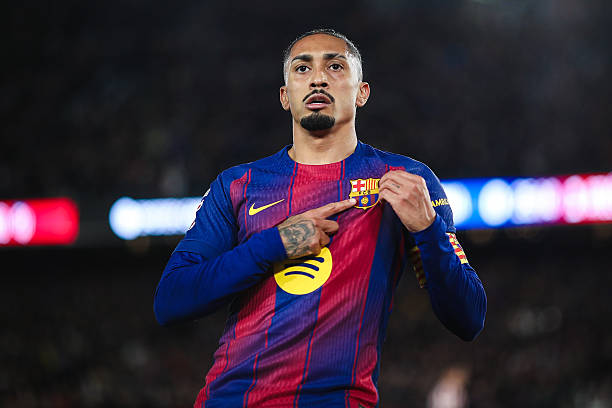 Barca sẵn sàng để Raphinha ra đi