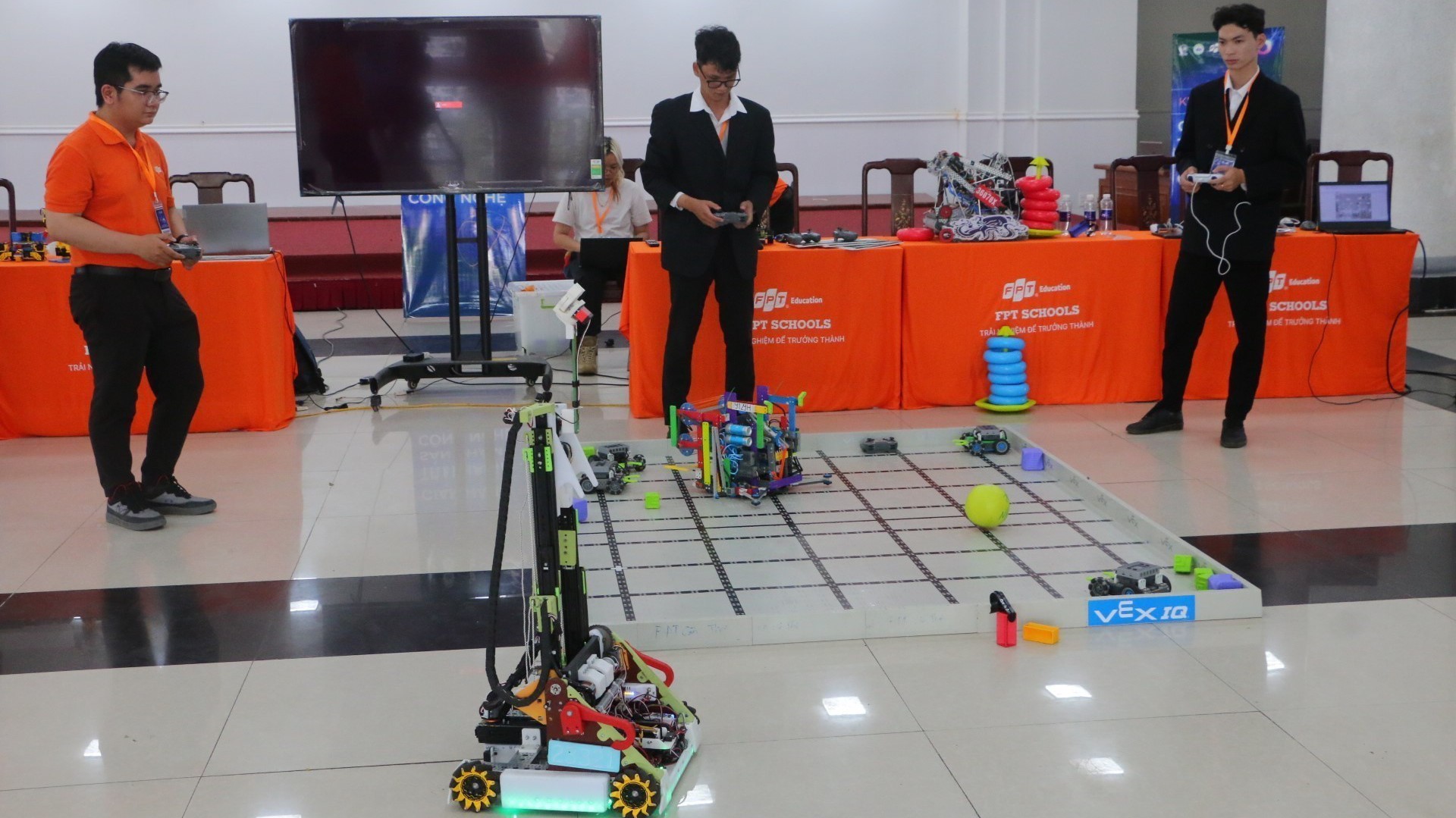 Đột phá theo Nghị quyết 57: Ưu đãi đầu tư và phát triển công nghiệp công nghệ số