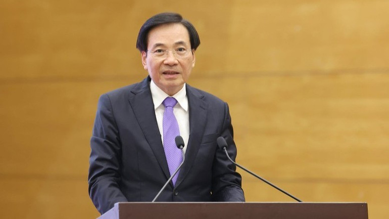 Họp báo Chính phủ: Người dân vùng bị ảnh hưởng bởi lũ lụt sẽ có nhà để ở theo đúng cam kết của Chính phủ - Ảnh 2.